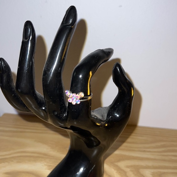 RINGS - Picture 4 of 8